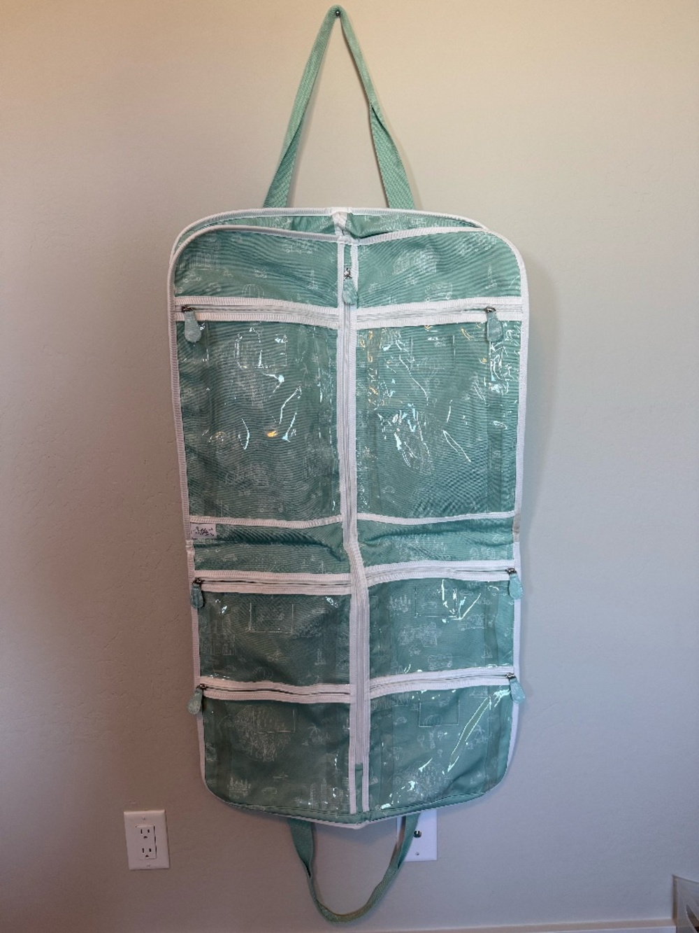 Bitty Green Travel Bag
